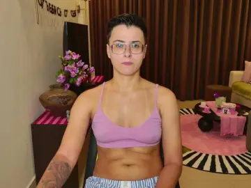 Sashanotfound  live sex cam