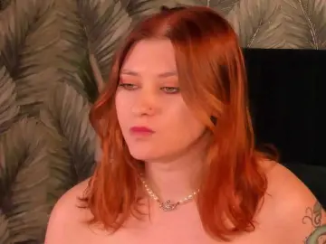 Velvet-Flame  live sex cam