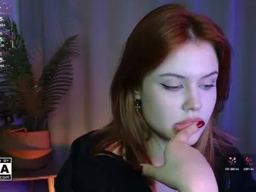 AliceWyliee  live sex cam