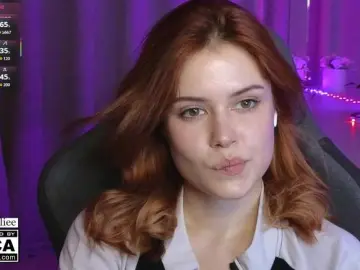 AliceWyliee  live sex cam