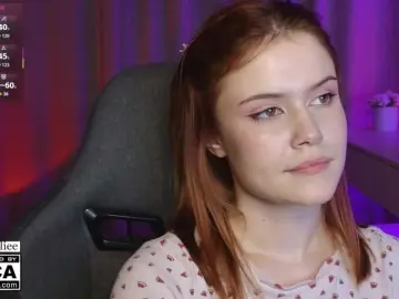 AliceWyliee  live sex cam