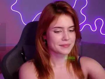 AliceWyliee  live sex cam