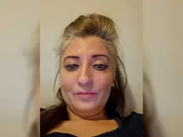 ChristianaHot  live sex cam