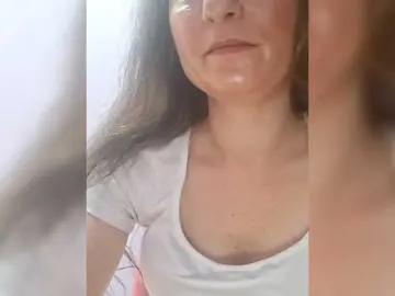 ChristianaHot  live sex cam