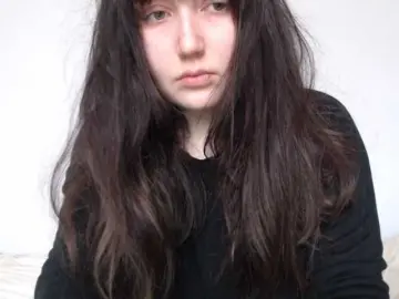 IsyLou  live sex cam