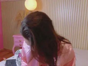 MeganMonroee  live sex cam