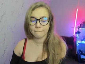 HollyBB  live sex cam