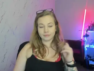 HollyBB  live sex cam