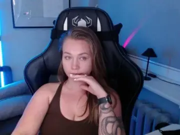 HollyBB  live sex cam