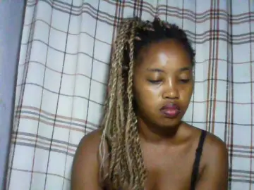 Kylie11  live sex cam