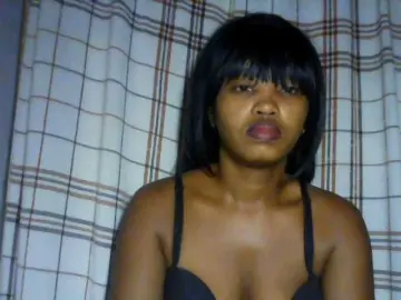 Kylie11  live sex cam