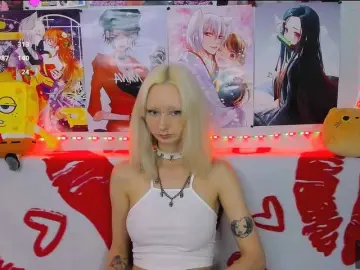KatiaNabiee  live sex cam