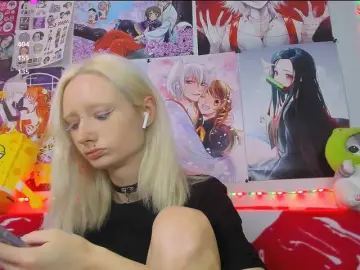 KatiaNabiee  live sex cam