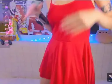 KatiaNabiee  live sex cam