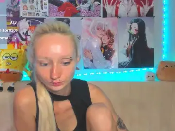 KatiaNabiee  live sex cam