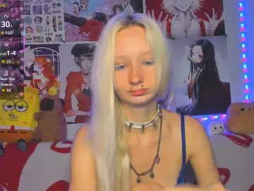 KatiaNabiee  live sex cam