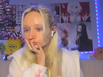 KatiaNabiee  live sex cam