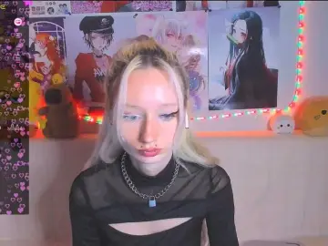 KatiaNabiee  live sex cam
