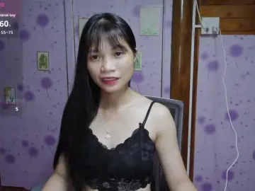 Luccie  live sex cam