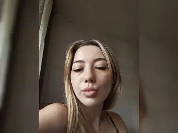Mayaea-1  live sex cam
