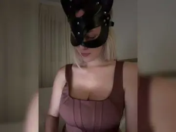 MissDafna  live sex cam