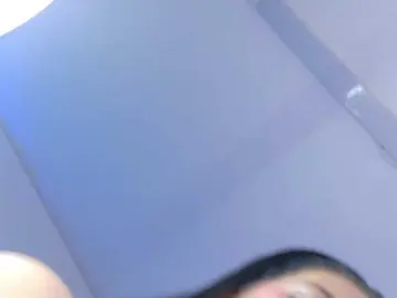 ScarletHiit  live sex cam