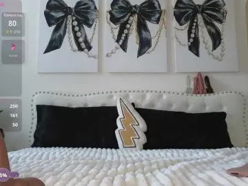 Violet888  live sex cam