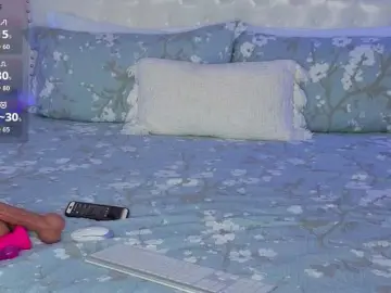 Violet888  live sex cam