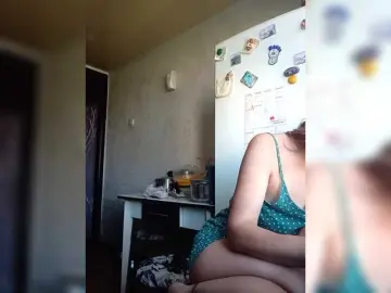 Ylia1303  live sex cam