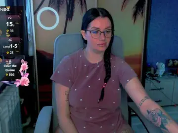 Goldenwitchx  live sex cam