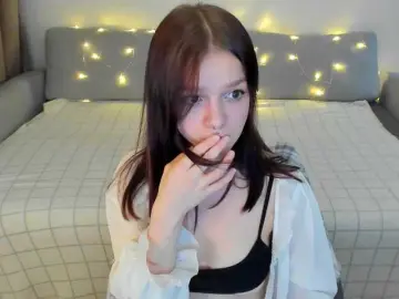 Tyan-babe  live sex cam