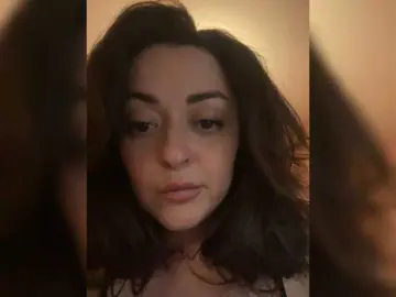 Brigittaa  live sex cam