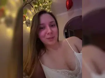 Fantazyorka00  live sex cam