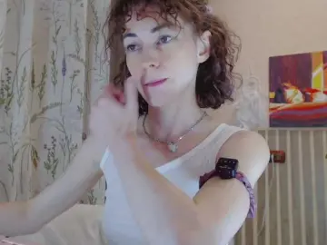 LiluBarbarian  live sex cam