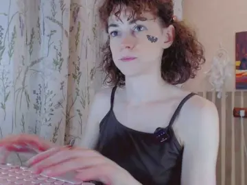 LiluBarbarian  live sex cam
