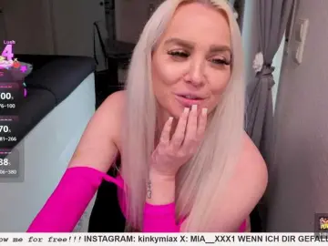 MiaXXXLive  live sex cam