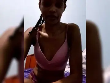 Pascalinee  live sex cam