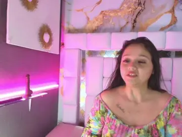 SaraLondon13  live sex cam