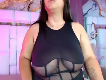 SaraLondon13  live sex cam