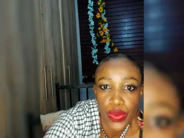 SultryEbony  live sex cam