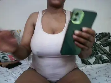 Superassxxx  live sex cam