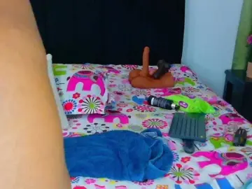 Black-gem18  live sex cam