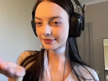 GennyValerio  live sex cam
