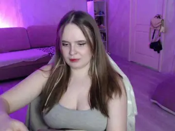 Lizzi-Peach  live sex cam