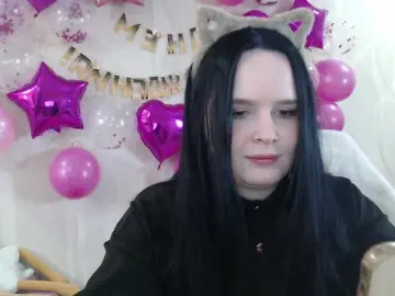 Lizzi-Peach  live sex cam