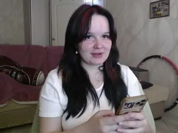 Lizzi-Peach  live sex cam