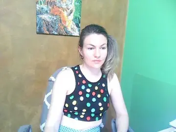 MargarettAdams  live sex cam