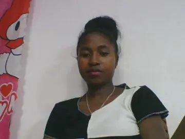 Marinah1a  live sex cam