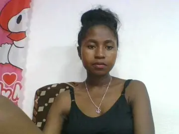 Marinah1a  live sex cam