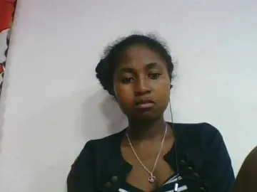 Marinah1a  live sex cam